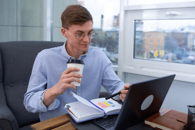 How Artificial Intelligence is Revolutionizing Productivity and Decision-Making