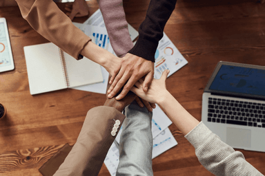 Investment Research is a Team Sport: The Power of Shared Context