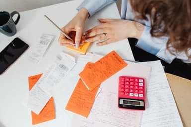 AI-Powered Financial Modeling: Speed and Accuracy